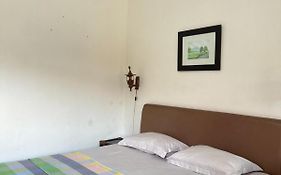 Enny'S Guest House